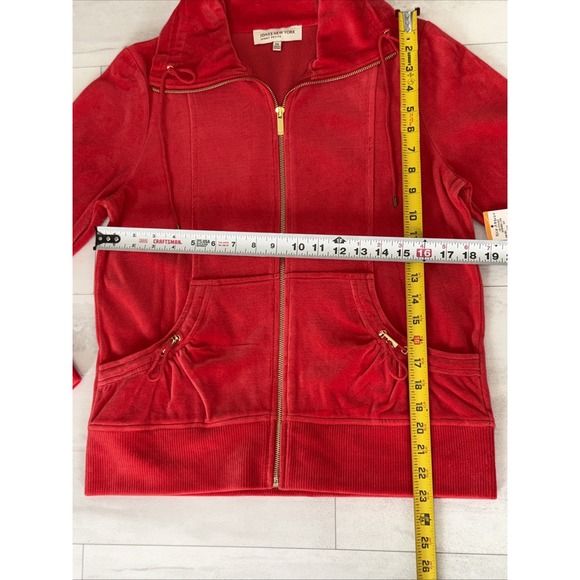Jones New York Sports Red Zip Up Velour Jacket With Gold Accents Size PS NWT - Picture 5 of 8